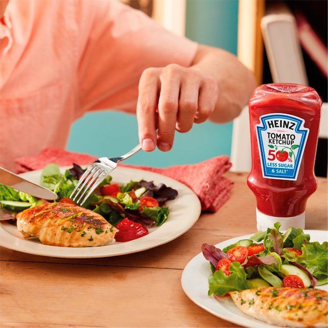 Heinz Tomato Ketchup 50% Less Sugar & Salt 880g