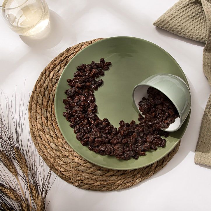 Holland &amp;amp; Barrett Organic Raisins 375g