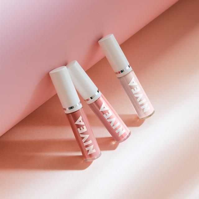 NIVEA Caring Rose Lip Oil   5.5g